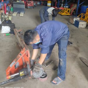 Sửa Xe Nâng Tay Giá Rẻ