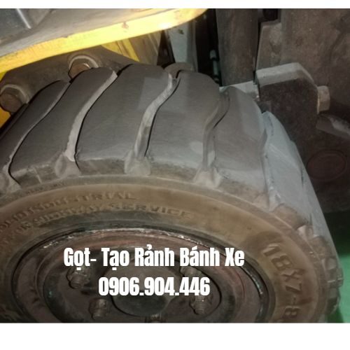 Gọt Tạo Rảnh Bánh Xe Cao Su PU