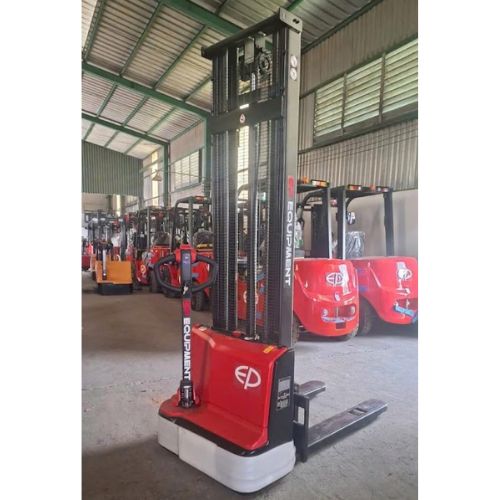 Xe nâng điện Ep 1500kg